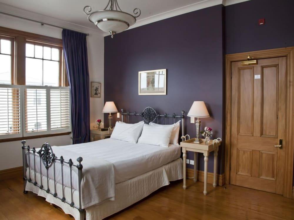 Hotel The