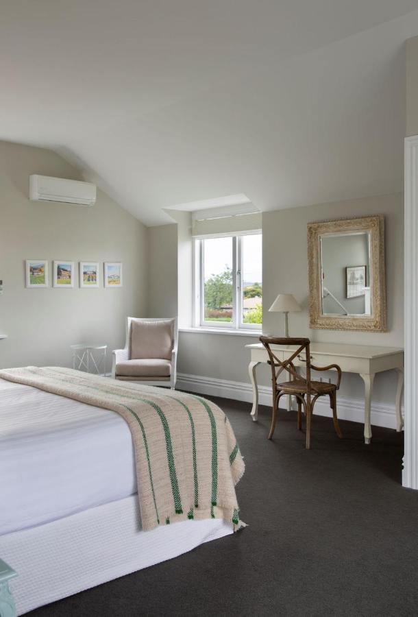 Hotel The 4*